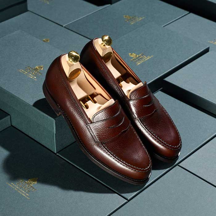 AW18 Details Boston – Crockett & Jones UK